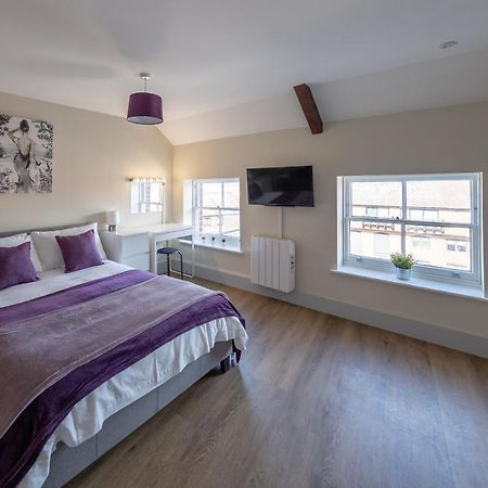 Hereford City Centre - Isabella House, Aparthotel - Modern Apartments In The Heart Of The City - Hosted By Rentmyhouse Екстер'єр фото