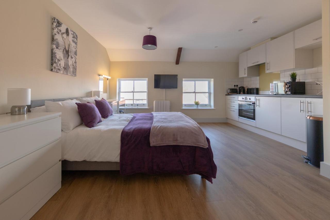 Hereford City Centre - Isabella House, Aparthotel - Modern Apartments In The Heart Of The City - Hosted By Rentmyhouse Екстер'єр фото
